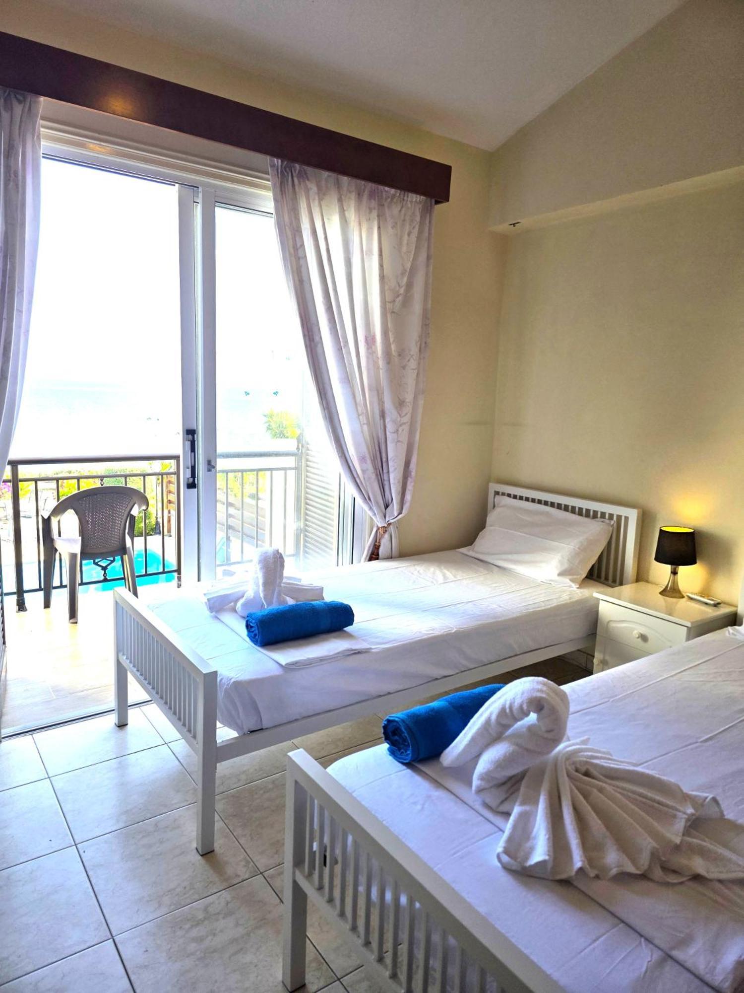 H&O Sunrise Villa In Coral Bay! Buitenkant foto